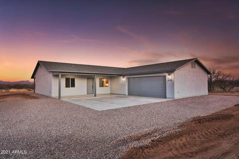 8823 S Rio Santiago, Hereford, AZ 85615