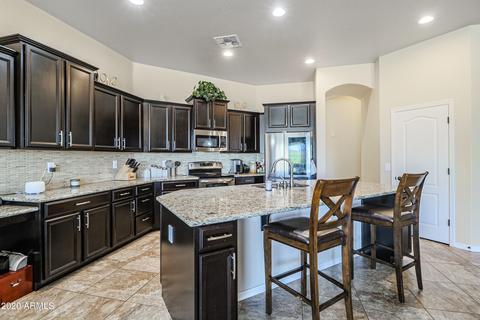 9905 S 6th Pl, Phoenix, AZ 85042 photo 4