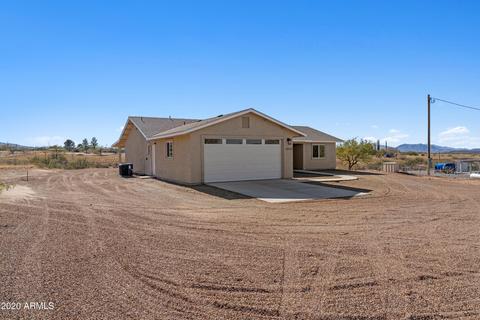 25330 E Walapai Trl, Benson, AZ 85602 photo 2