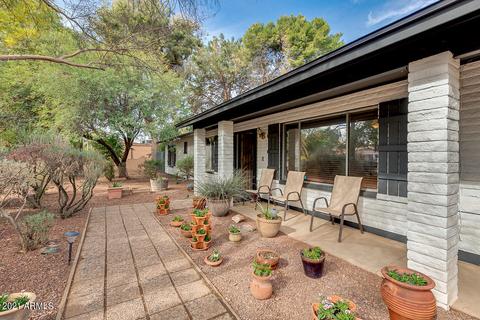 3826 E Saint Catherine Ave, Phoenix, AZ 85042 photo 4
