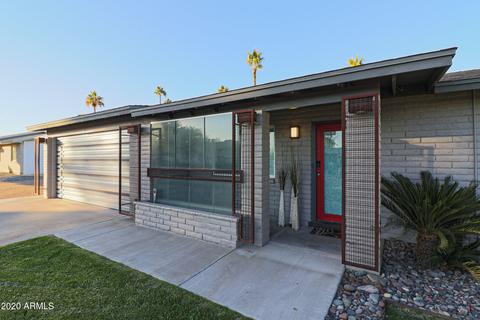 2816 E Windrose Dr, Phoenix, AZ 85032 photo 1