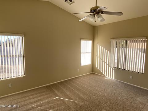 3335 E Hononegh Dr, Phoenix, AZ 85050 photo 4