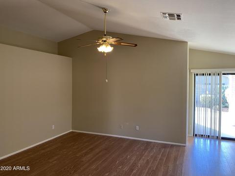3335 E Hononegh Dr, Phoenix, AZ 85050 photo 2