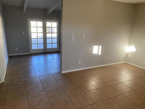 146 E Indigo St, Mesa, AZ 85201 photo 2