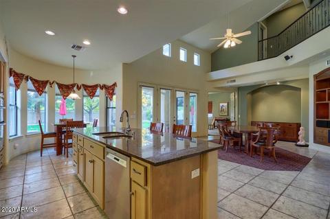 6 E Cactus Wren Dr, Phoenix, AZ 85020 photo 11