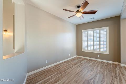 2262 E Tomahawk Dr, Gilbert, AZ 85298 photo 11