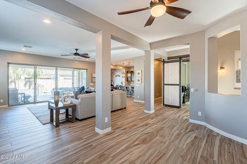2262 E Tomahawk Dr, Gilbert, AZ 85298 photo 13