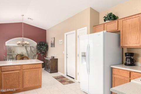 2223 E Ruby Ln, Phoenix, AZ 85024 photo 10