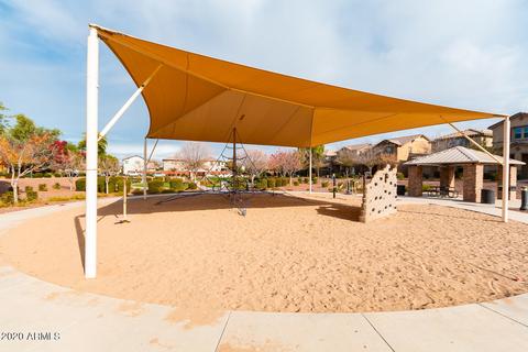 879 S Swallow Ln, Gilbert, AZ 85296 photo 32