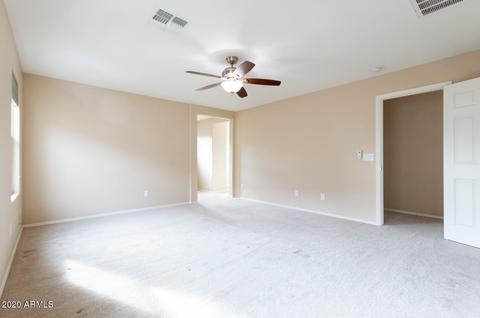879 S Swallow Ln, Gilbert, AZ 85296 photo 9