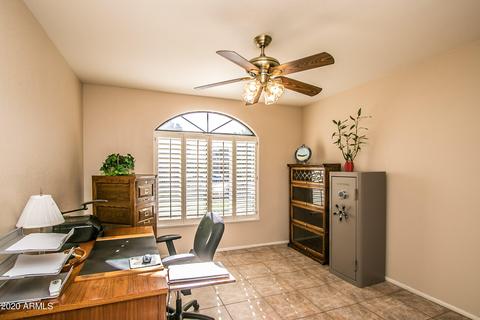 437 E Hearne Way, Gilbert, AZ 85234 photo 23