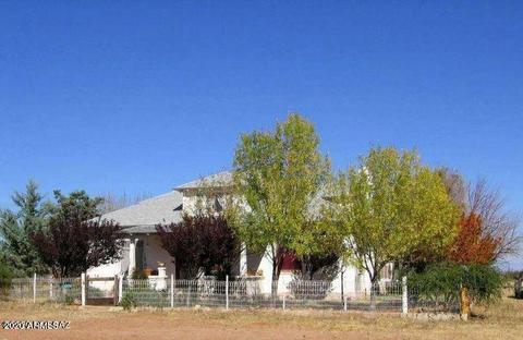 1547 E Pearce Rd, Pearce, AZ 85625 photo 2