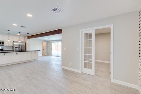 718 W Parkway Blvd, Tempe, AZ 85281 photo 9