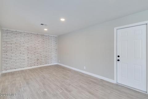 718 W Parkway Blvd, Tempe, AZ 85281 photo 8