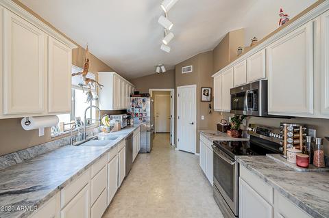 1775 E Saratoga St, Gilbert, AZ 85296 photo 9