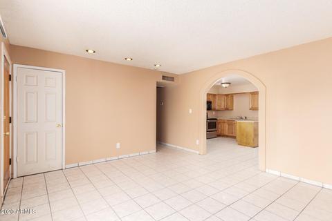 3442 N 39th Dr, Phoenix, AZ 85019 photo 6
