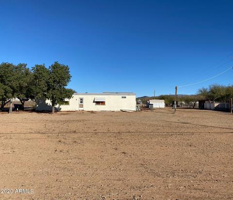 830 E Maddock Rd, Phoenix, AZ 85086 photo 1