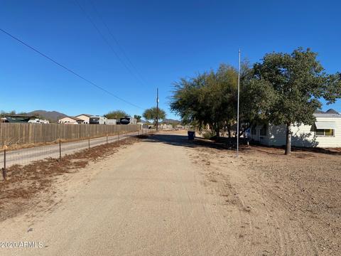 830 E Maddock Rd, Phoenix, AZ 85086 photo 4