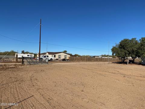 830 E Maddock Rd, Phoenix, AZ 85086 photo 3