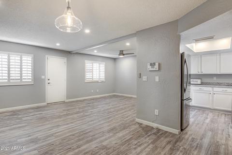 439 E Pecan Rd, Phoenix, AZ 85040 photo 13