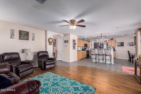 240 E Jasper Ct, Gilbert, AZ 85296 photo 3