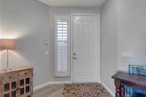 926 E Sherri Dr, Gilbert, AZ 85296 photo 5