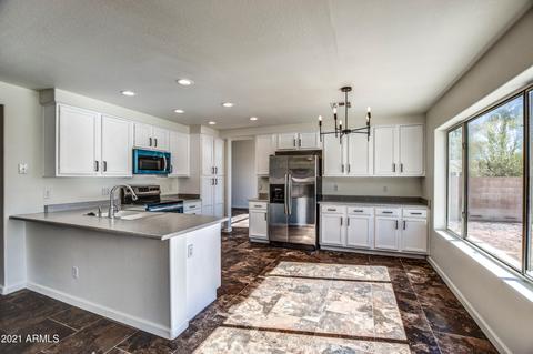 4627 E Goldfinch Gate Ln, Phoenix, AZ 85044 photo 7
