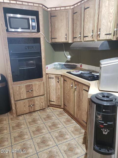 1180 W Tepee St, Apache Junction, AZ 85120 photo 2