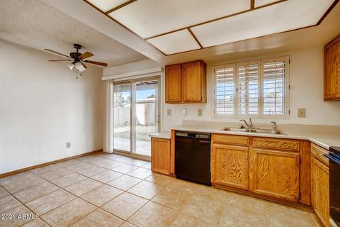3216 E Angela Dr, Phoenix, AZ 85032 photo 8