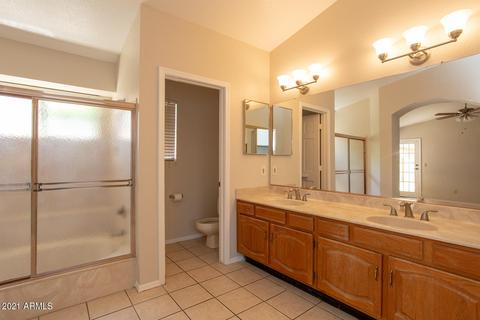 7021 W Taro Ln, Glendale, AZ 85308 photo 6