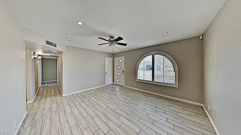 622 N Pine St, Gilbert, AZ 85233 photo 2