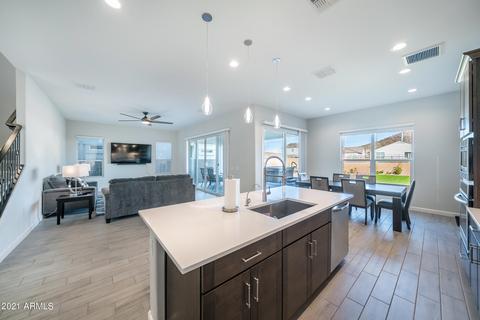 2124 E Park View Ln, Phoenix, AZ 85024 photo 8