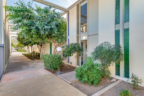 4401 N 40th St #14, Phoenix, AZ 85018 photo 2