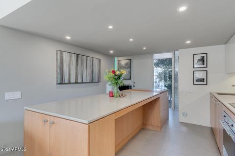 4401 N 40th St #14, Phoenix, AZ 85018 photo 9