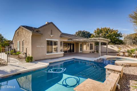 4226 E Maplewood Ct, Gilbert, AZ 85297 photo 5