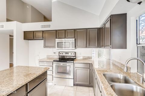 3227 E Silverwood Dr, Phoenix, AZ 85048 photo 10