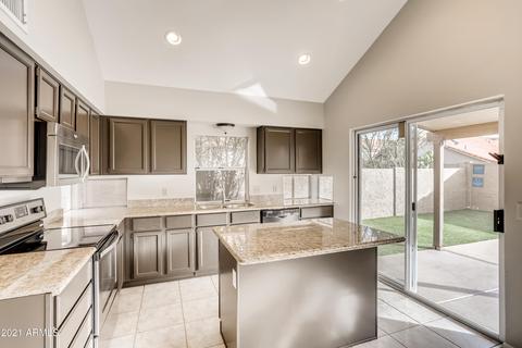 3227 E Silverwood Dr, Phoenix, AZ 85048 photo 9