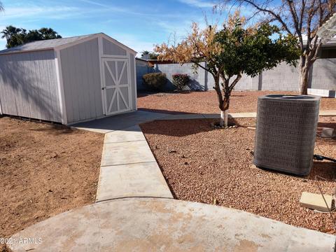 2531 E Oraibi Dr, Phoenix, AZ 85050 photo 10