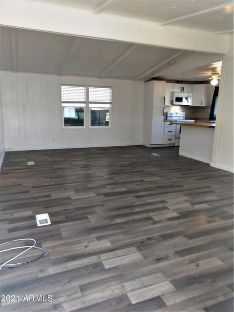 2531 E Oraibi Dr, Phoenix, AZ 85050 photo 2