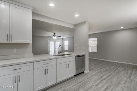 8529 E Lakeview Ave, Mesa, AZ 85209 photo 11