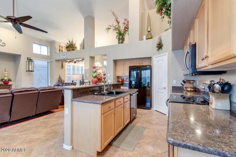 3354 E Hampton Ln, Gilbert, AZ 85295 photo 4