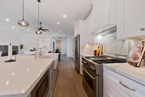 3906 E Flower St, Phoenix, AZ 85018 photo 9