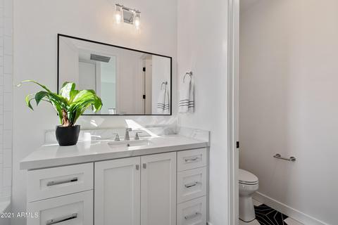 3906 E Flower St, Phoenix, AZ 85018 photo 14