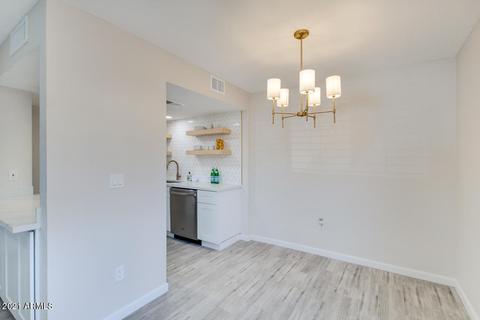 703 E Cochise Dr #A, Phoenix, AZ 85020 photo 8