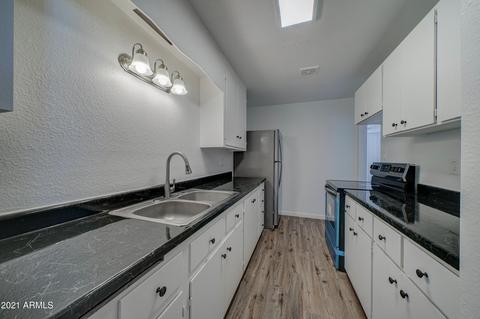 736 3rd Ave, Miami, AZ 85539 photo 4