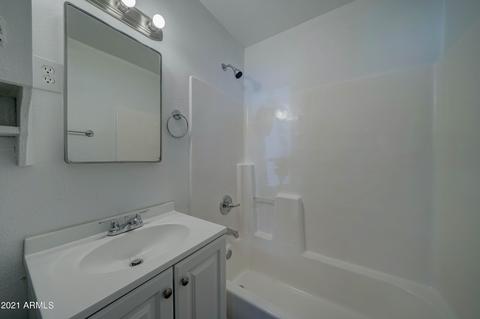 736 3rd Ave, Miami, AZ 85539 photo 6