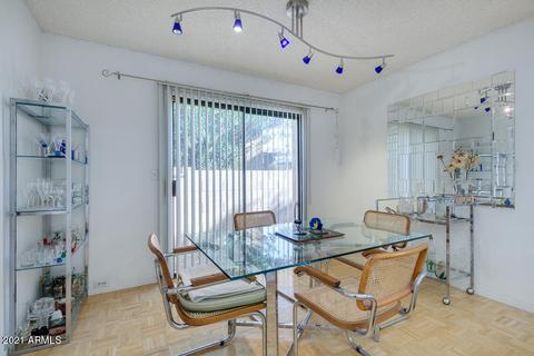 963 E Lois Ln, Phoenix, AZ 85020 photo 8
