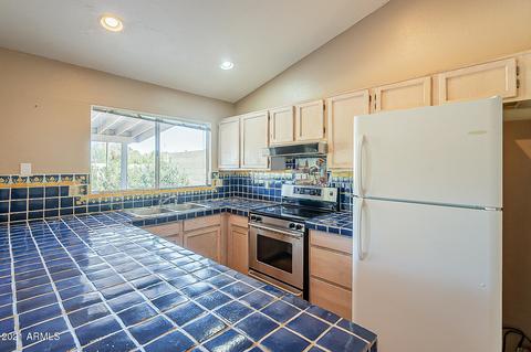 2004 E Rice Dr, Tempe, AZ 85283 photo 4