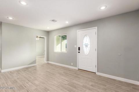 1822 E Cheery Lynn Rd, Phoenix, AZ 85016 photo 3