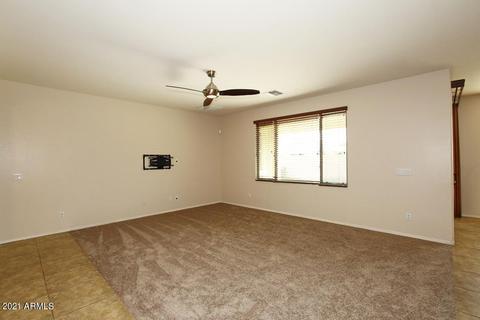 667 E Hummingbird Way, Gilbert, AZ 85297 photo 9